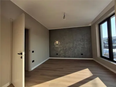 Oferta- Pret valabil 10 zile! Casa de LUX 4 camere -dresing- Bucium Visani. Comision 0! - foto 9