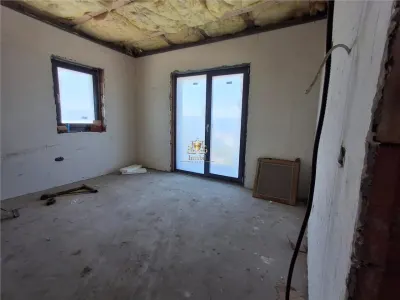 Casa 4 camere si 3 balcoane teren Visani ! - foto 4