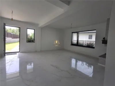 Casa 4 camere Bucium Barnova cu semineu - la asfalt finalizata! TVA inclus.Mutare imediata! - foto 4