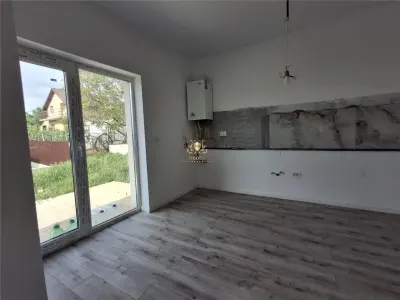 Casa parter cu 3 dormitoare si living  Bucium -Visani! comision 0% - foto 5