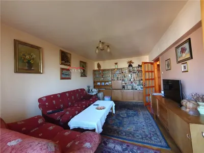 Apartament 4 camere, et 3, CT, izolat ext, Est, bdul Brailei - foto 2