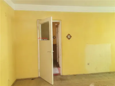 Apartament 2 camere, H-uri  Gara, et. 3 - foto 8