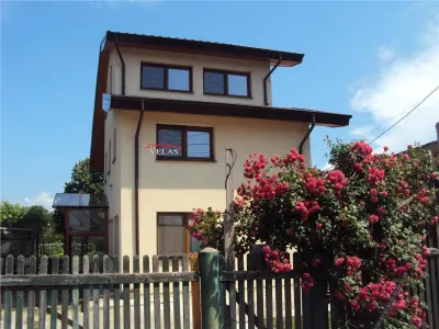 Vila Focsani, S+P+M, mobilata si utilata, CT si anexa - foto 2