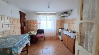 Casa com.Maicanesti, cu 3118 mp teren intravilan - foto 7