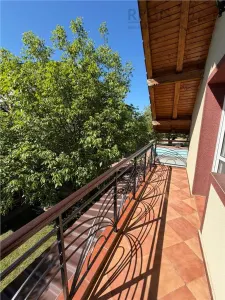 Vila Bran -4 apartamente cu potential turistic - Bran
