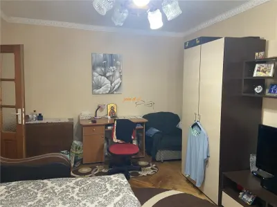 Apartament 2 camere , zona Inspectoratul Scolar , 54 mp , decomandat - foto 3
