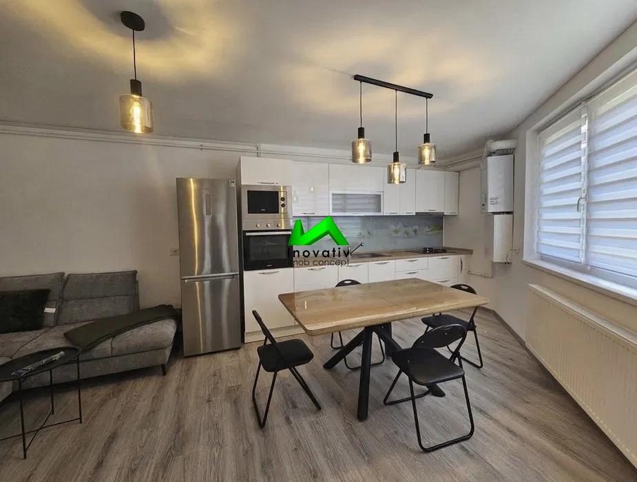 Apartament de inchiriat 3 camere 2 bai Sibiu Central - Sibiu