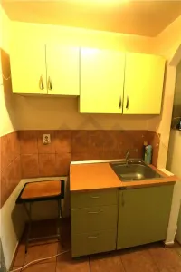 Garsoniera in zona Girocului - foto 3