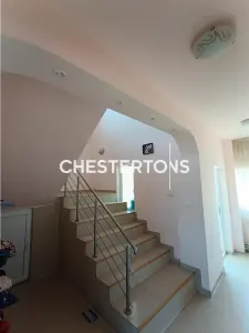 Casa deosebita cu etaj si mansarda plus anexa de 44mp si curte de peste 200mp in Sintesti ILFOV la 3 minute de loc. Jilava. - foto 2
