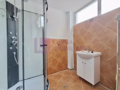 Casa de inchiriat pentru muncitori | zona Mall - Trei Stejari | 19 locuri - foto 8