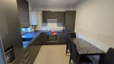 Inchiriere apartament 3 camere modern bloc nou in Centru- zona Piata Mihai Viteazu - foto 4