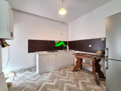 Casa de inchiriat muncitori Sibiu Trei Stejari Mall Nou - foto 4