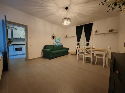 Inchiriem Apartament 2 Camere, Modern, 62 Mp, Semidecomandat, Centrul Istoric - foto 8