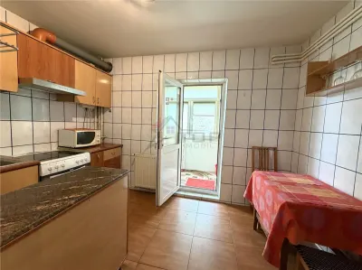 Apartament 3 camere decomandat, 2 bai, etajul 2- Nicolina - foto 8