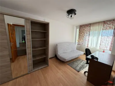 Apartament 3 camere, central, etaj 4 cu acoperis - foto 10