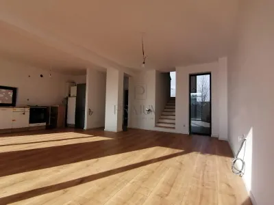 MOSNITA - DUPLEX MODERN -COMPARTIMENTARE EXCELENTA - foto 3