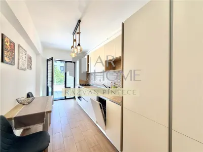 Apartament 2 camere de lux terasa 70 mp parcare MRS Smart Ploiesti - foto 10