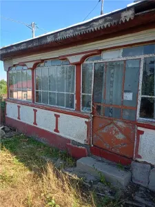 Se vinde casa + 2500 mp teren in Padureni .25 km de Bucuresti - foto 2