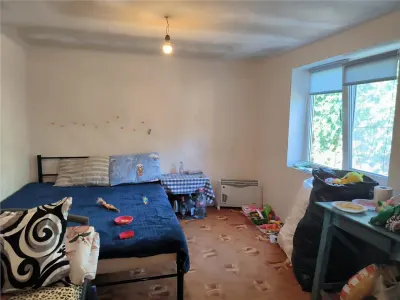 Casa de vanzare in sat Novaci ,teren de 865 mp, acces asfaltat,Ocazie! - foto 2