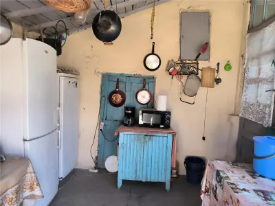 Casa de vanzare in sat Novaci , teren de 865 mp, acces asfaltat,Ocazie! - foto 5