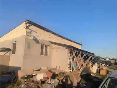 Casa independenta energetic, teren extravilan 4.300 mp ,Novaci, Giurgiu - Novaci