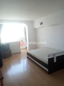 Apartament, 3 camere decomandat, Bacau, zona Orizont - Bacau