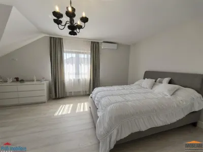 Vila impunatoare cu 6 camere spatioase in stil american - foto 20