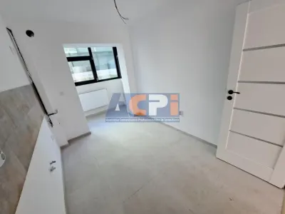 De vanzare apartament 3 camere, decomandat, MUTARE IMEDIATA, Popas Pacurari - foto 17