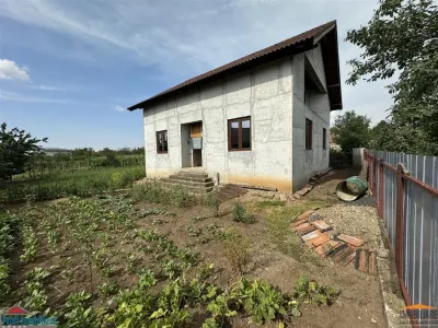 Casa noua cu 6 camere in SAGU la principala - foto 9