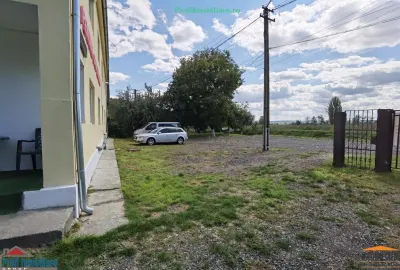 Pensiune P+1 in Paulis cu 20 de camere si teren 4.500 mp - foto 18