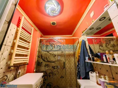 Casa de 102 mp cu gradina - ultracentral  in Arad - foto 11