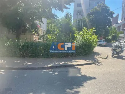 Spațiu comercial zona centrala Bacău - foto 10