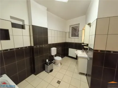 Apartament etaj 1 ultracentral langa Primaria Arad - foto 10