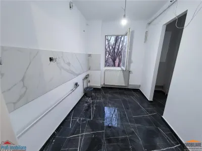 Apartament cu 2 camere renovat  zona Tipografilor - Timisoara