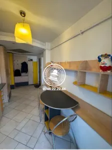Apartament 2 camere, decomandat - Centru / Palas - foto 4