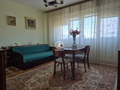Apartamen 3 camere de vanzare, semidecomandat, etaj intermediar - Podu Ros - foto 2