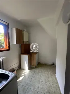 Apartament 1 camera de inchiriat, bloc tip vila, Strada Sfantul Andrei - CENTRU - foto 7