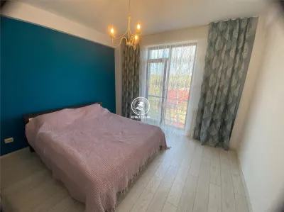 Apartament 3 camere de vanzare, 2 locuri de parcare, 1 boxa - Valea Lupului - Iasi