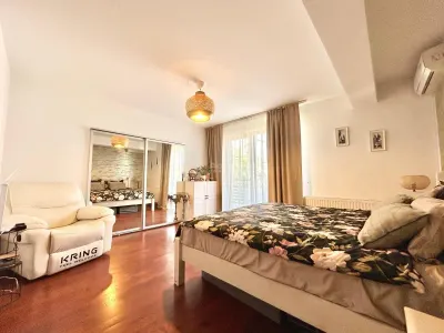 Casa individuala - Odaile Otopeni - 8 camere - 4 bai - 474mp - 903mp teren - foto 7