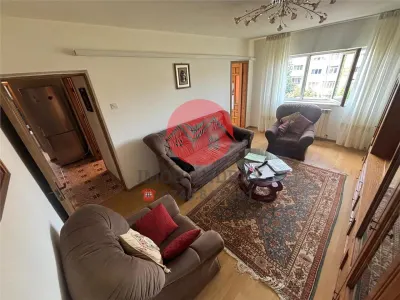 Apartament 2 camere de vanzare, decomandat, C5 - foto 2
