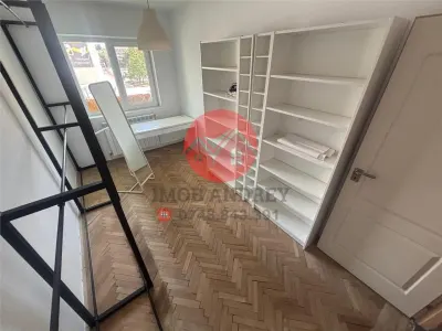 Apartament 3 camere Ultracentral, vedere Piata Civica - foto 8