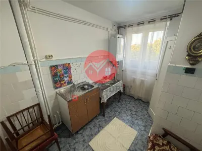Apartament 2 camere cu garaj, central, str. Isacciei - Tulcea