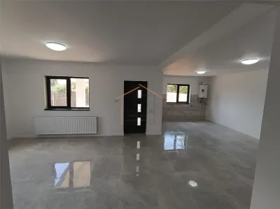 Casa Nouă Campineanca / Zona Tei - foto 7