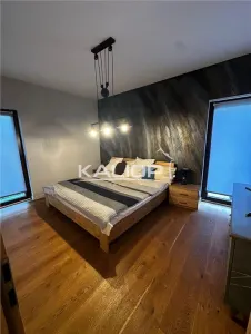 Apartament 3 camere lux | Jacuzzi | Sauna | parcare | Gruia - foto 1