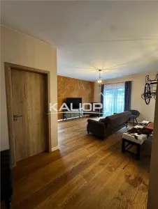 Apartament 3 camere lux | Jacuzzi | Sauna | parcare | Gruia - foto 4