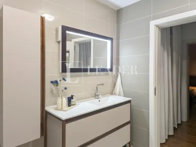 Penthouse modern cu 3 camere de inchiriat in pipera - foto 21
