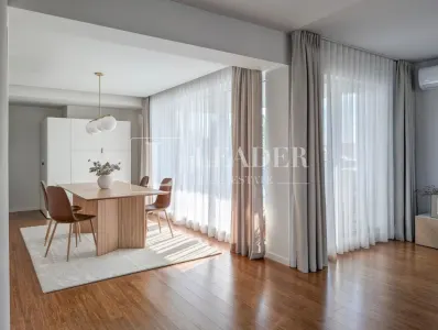 Penthouse modern cu 3 camere de inchiriat in pipera - foto 4