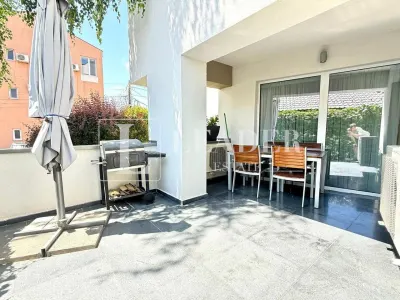 Apartament cu  4 camere cu gradina proprie de 95 mp - foto 9