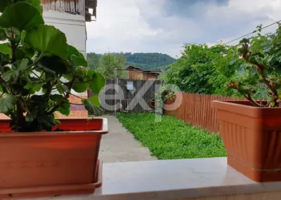Doua case în aceeași curte Stalpeni, Arges + teren arabil si livada, 4775mp - foto 7