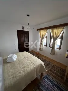 Casă Tradițională Restaurată – Prêt-à-Louer pe Airbnb / Booking - foto 4